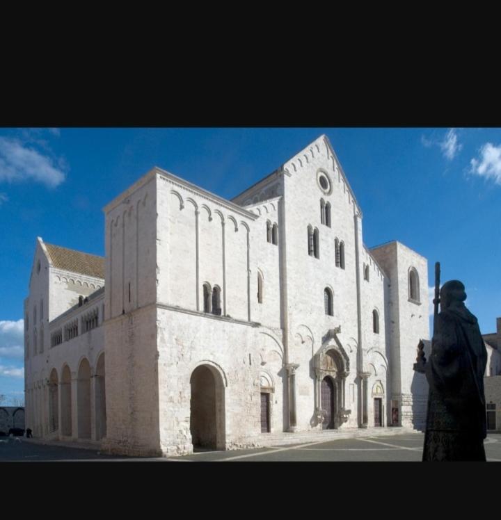 Palazzo In Corte - Nel Cuore Di Бари Екстериор снимка